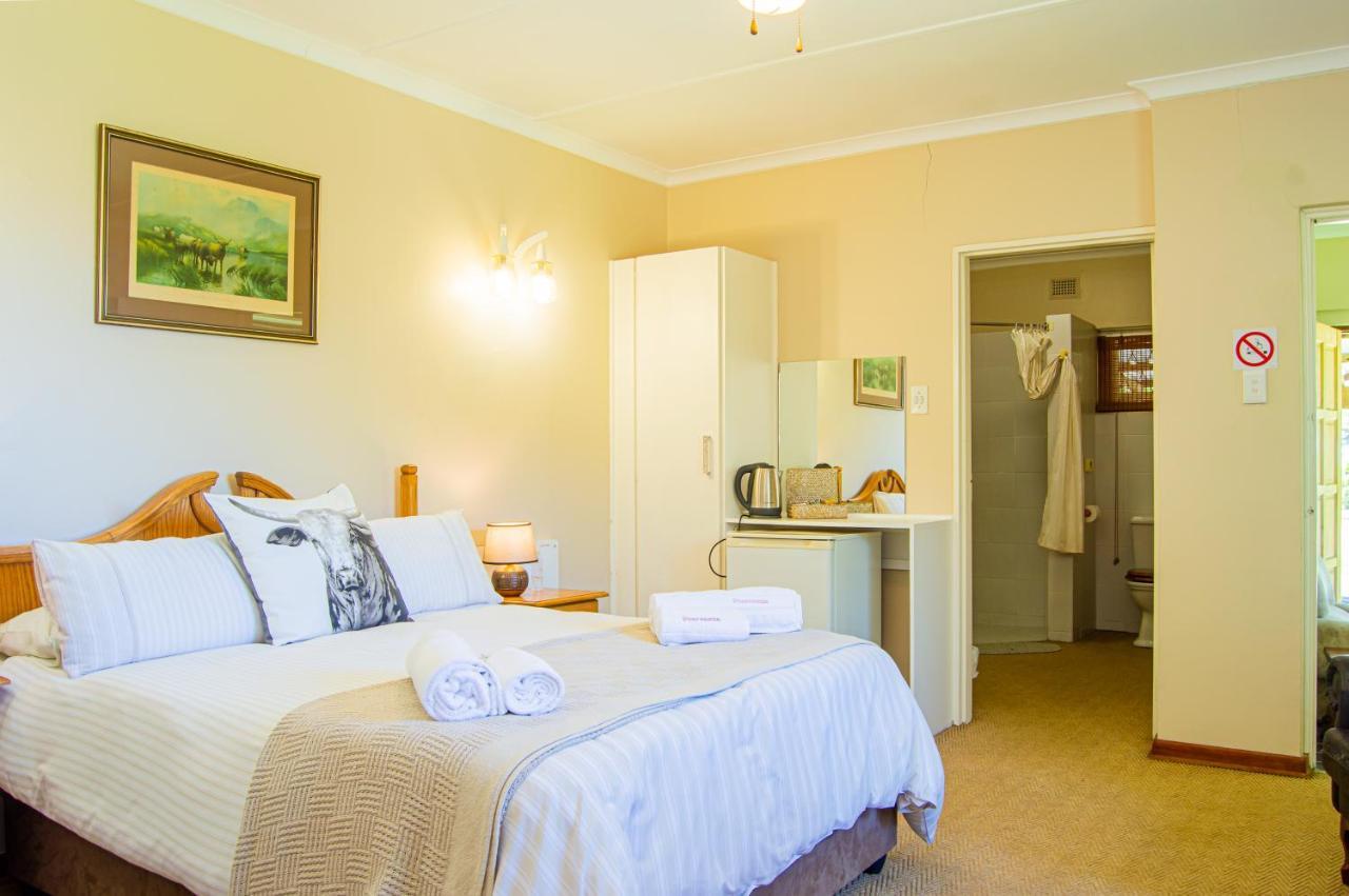 Dunroamin Bed And Breakfast มุยริวิเย ภายนอก รูปภาพ